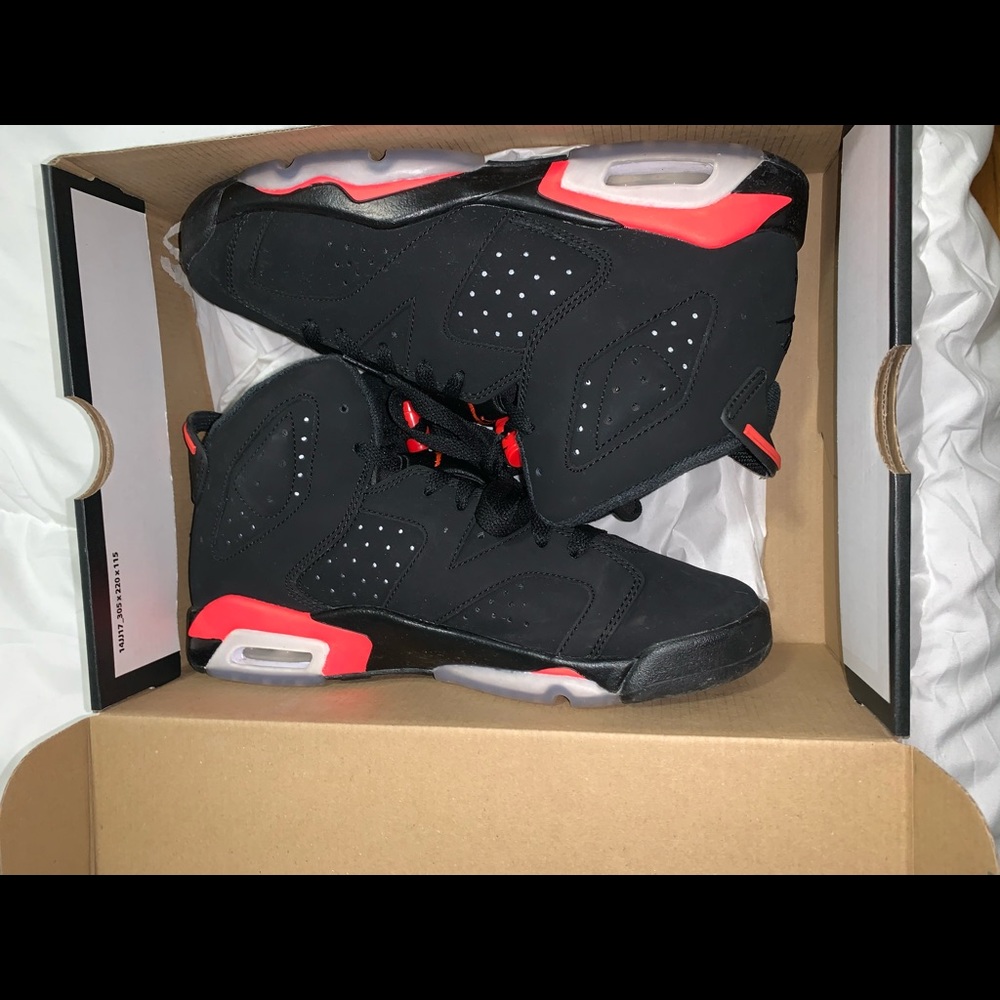 Jordan Retro 6 Infrared